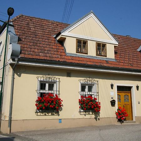 Apartment Alte Post-2 By Interhome Aggsbach Exterior foto